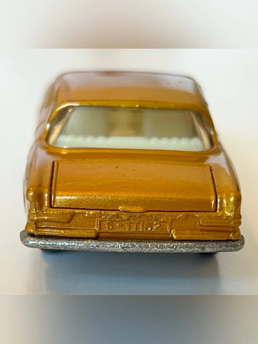 Vintage Matchbox No. 46 Mercedes 300SE Lesney England Metallic Gold